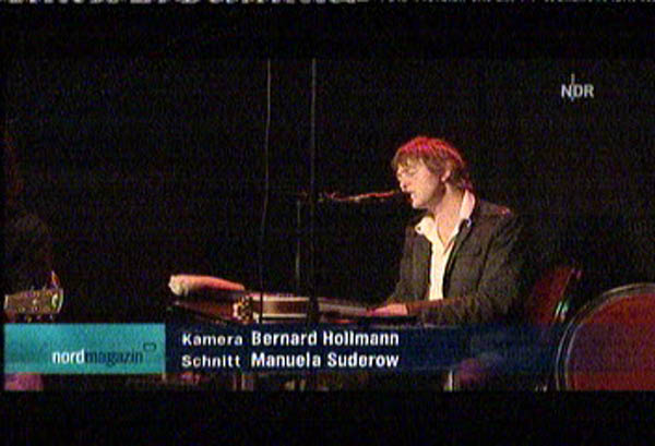 PDVD_082