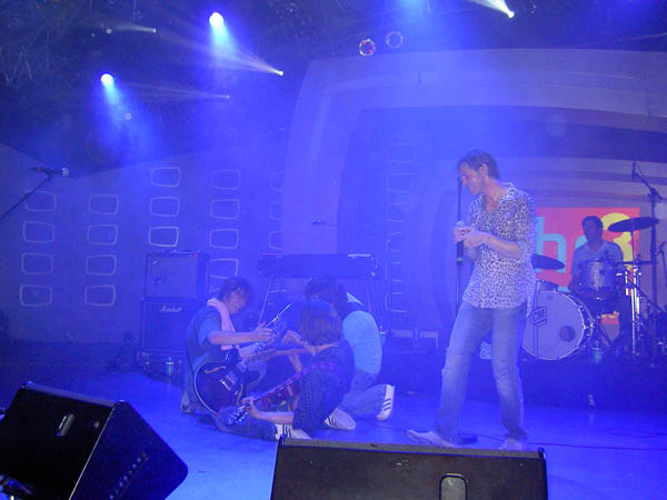 PICT3000